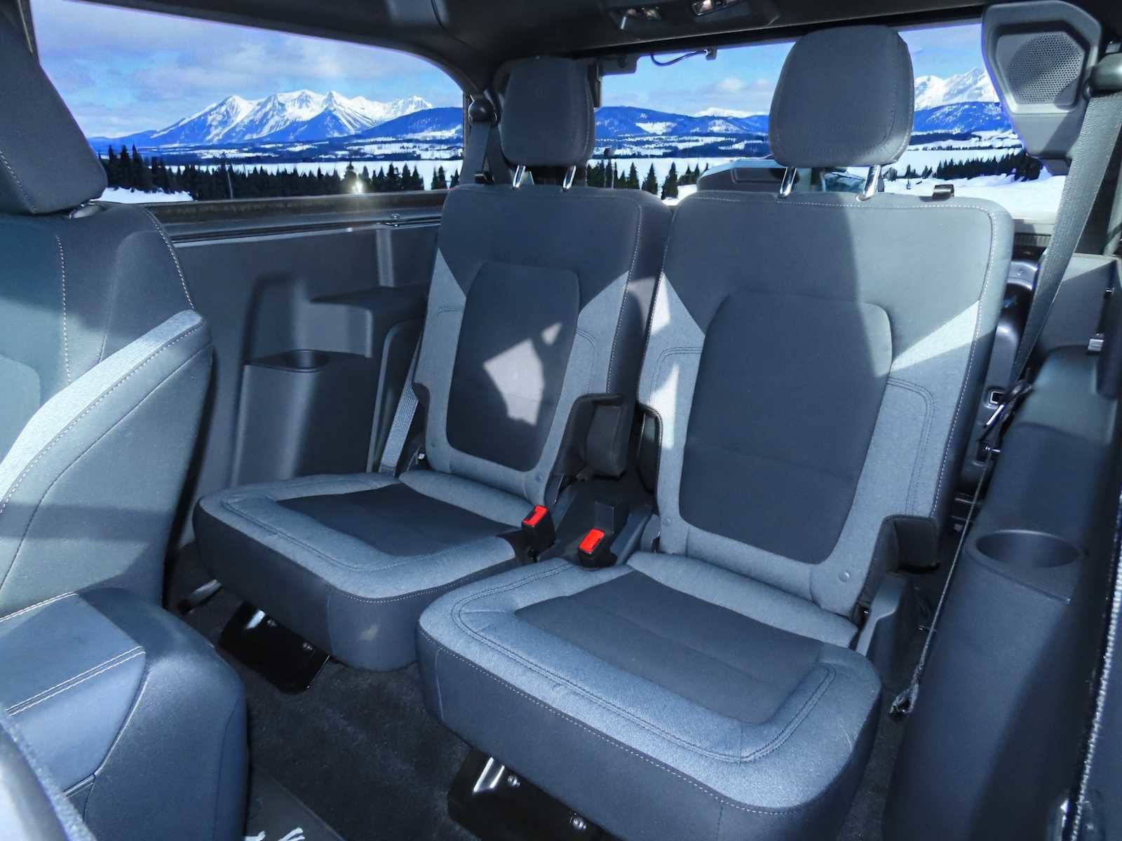 Certified 2025 Ford Bronco Base image 13