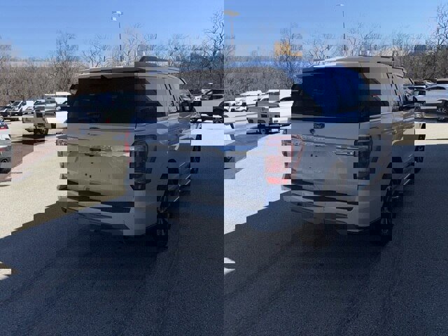 Certified 2020 Ford Expedition XLT w/ Equipment Group 202A image 17