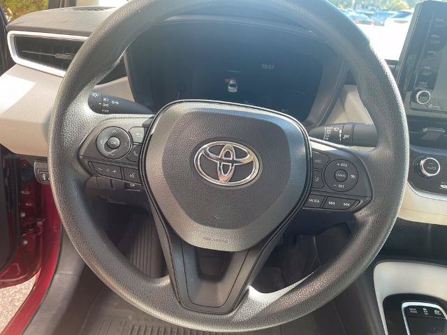 Used 2022 Toyota Corolla LE FWD image 14