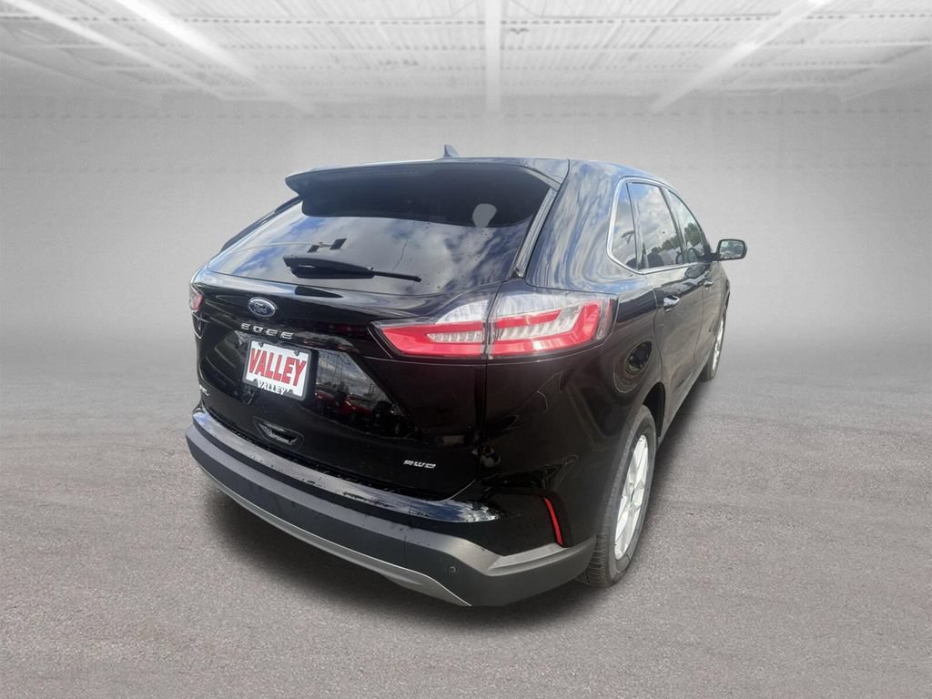 Certified 2022 Ford Edge SEL AWD/4WD image 9