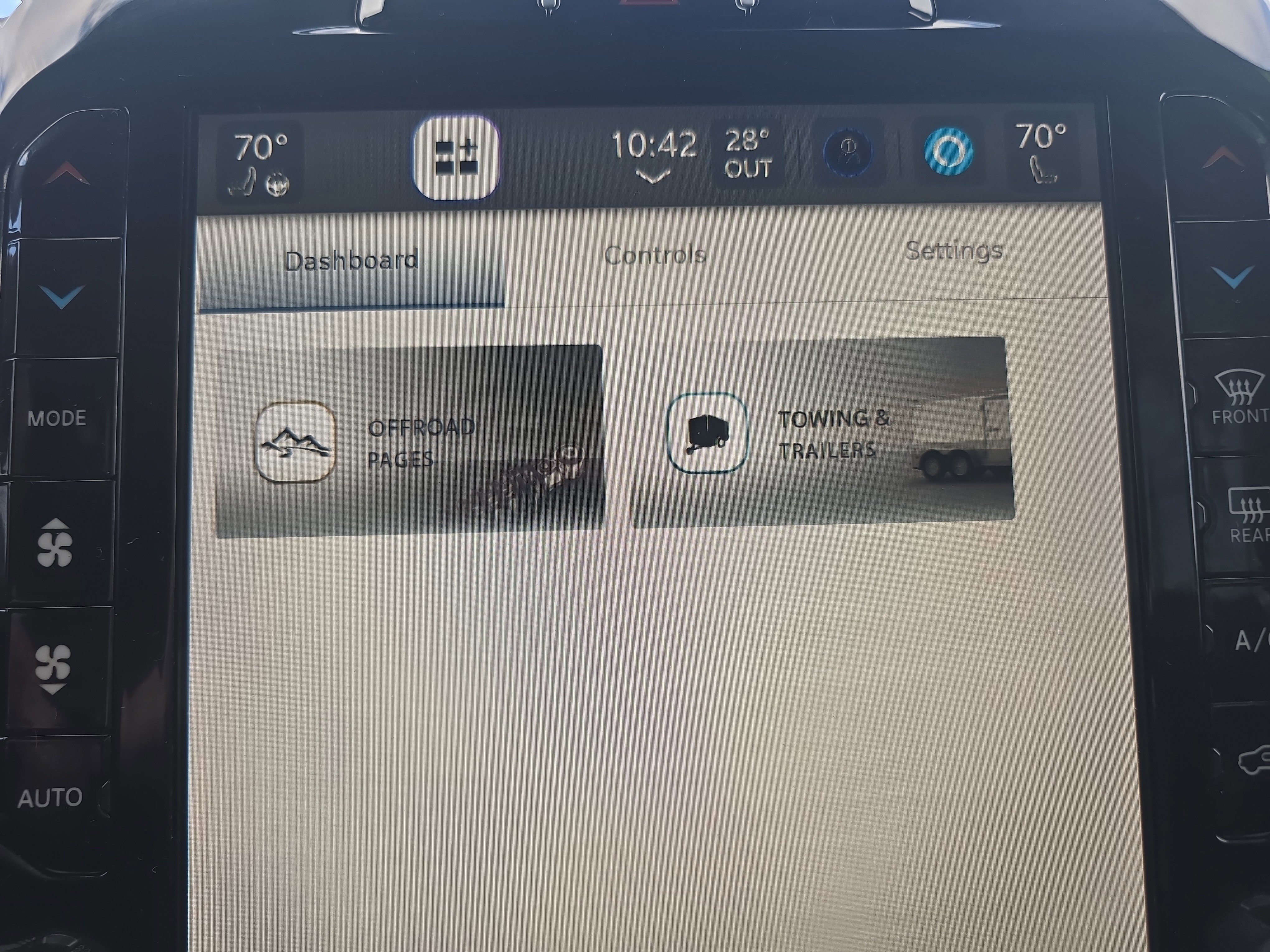 Used 2024 RAM 2500 Laramie image 32