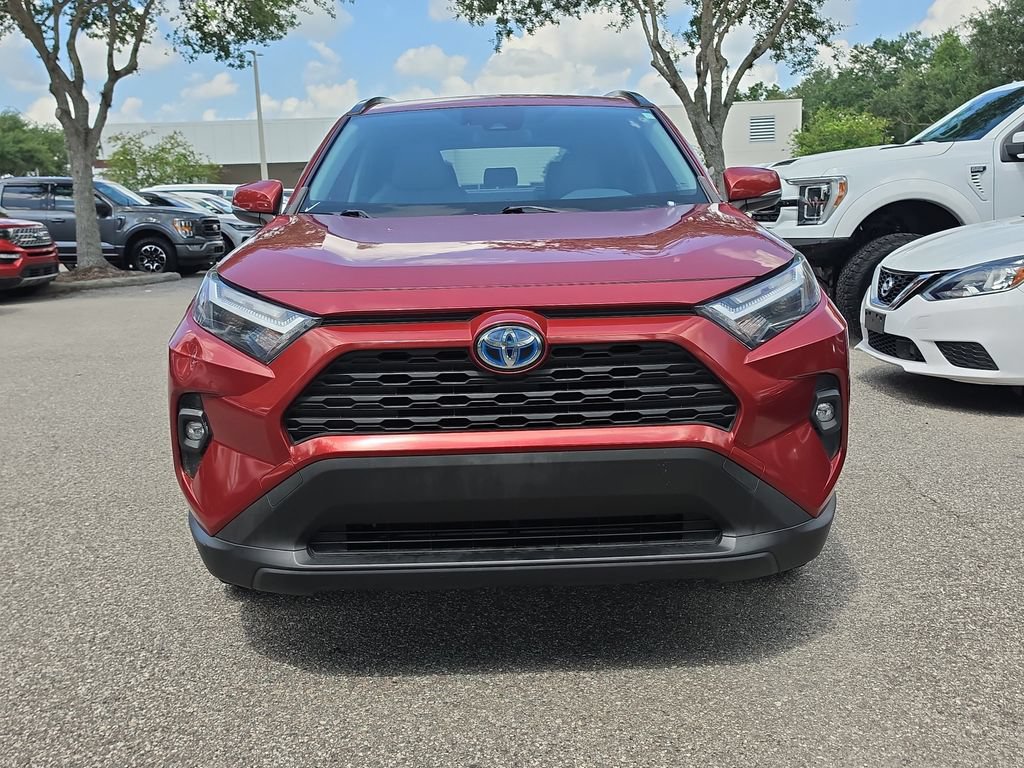Used 2022 Toyota RAV4 XLE Premium AWD/4WD image 2