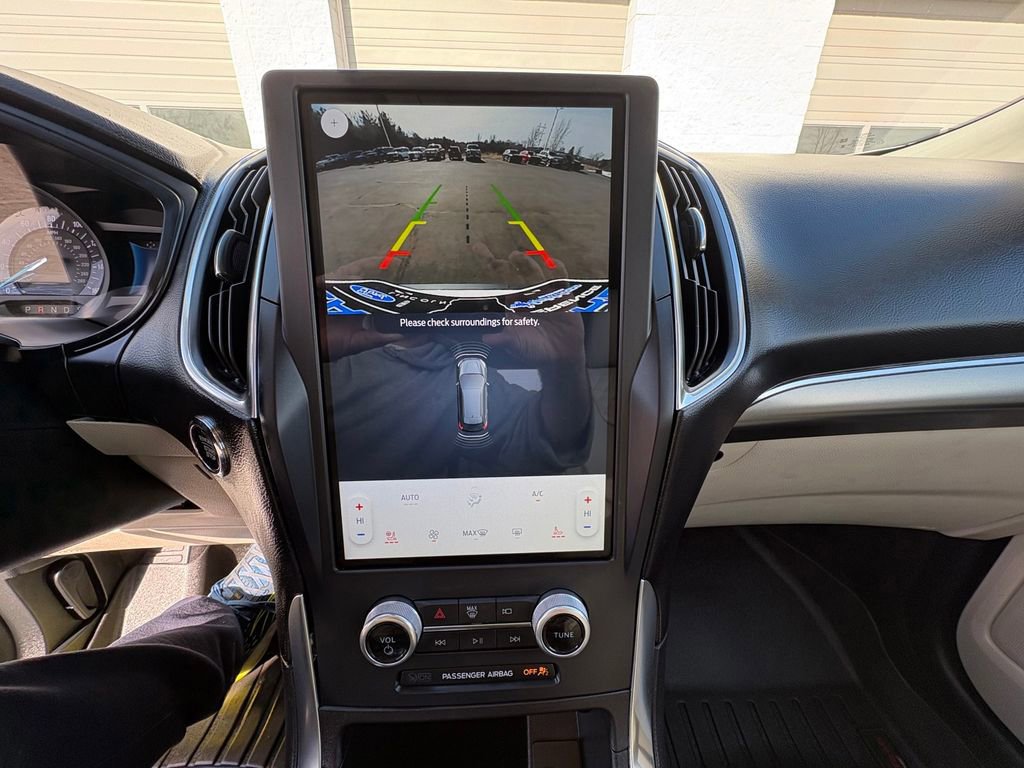 Certified 2023 Ford Edge Titanium image 14