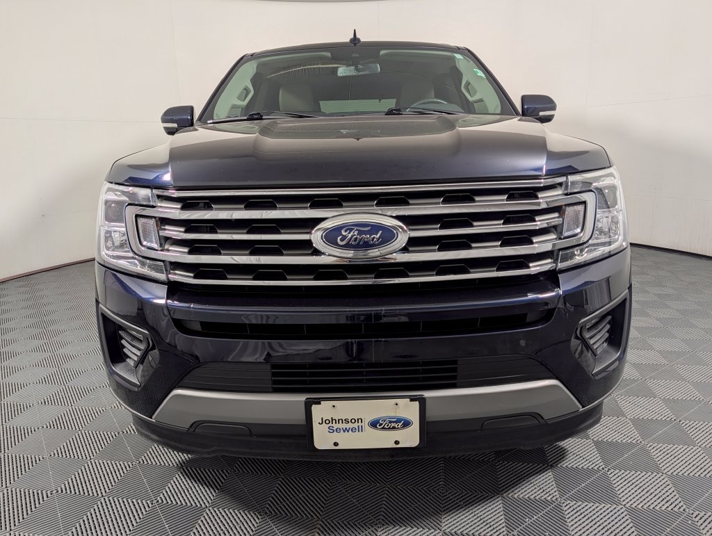 Certified 2021 Ford Expedition XLT RWD image 3