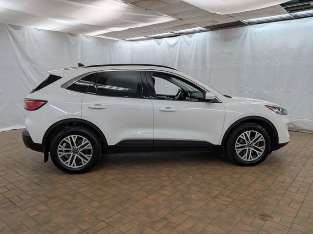 Certified 2022 Ford Escape SEL w/ Technology Package AWD/4WD image 6