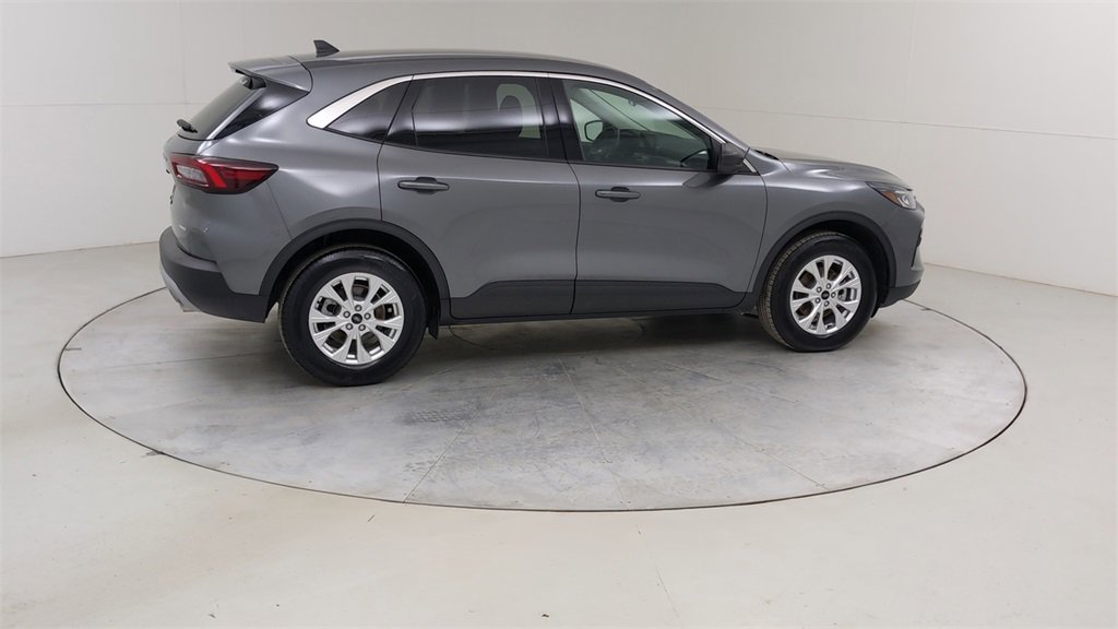 Certified 2023 Ford Escape Active image 12