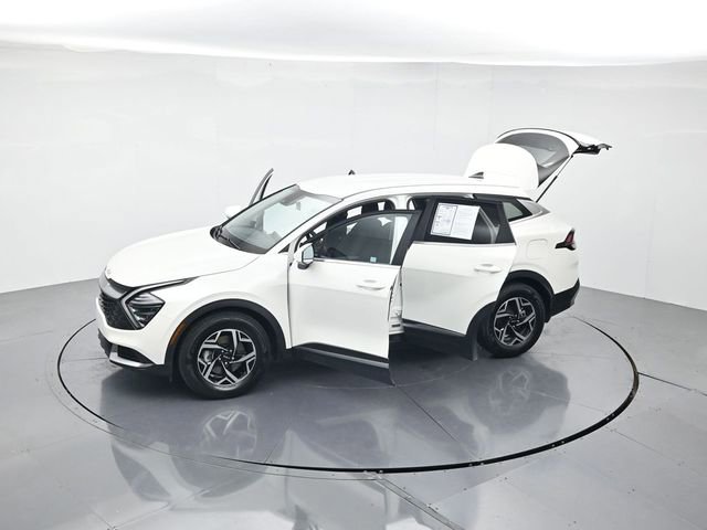 Used 2024 Kia Sportage LX FWD image 46