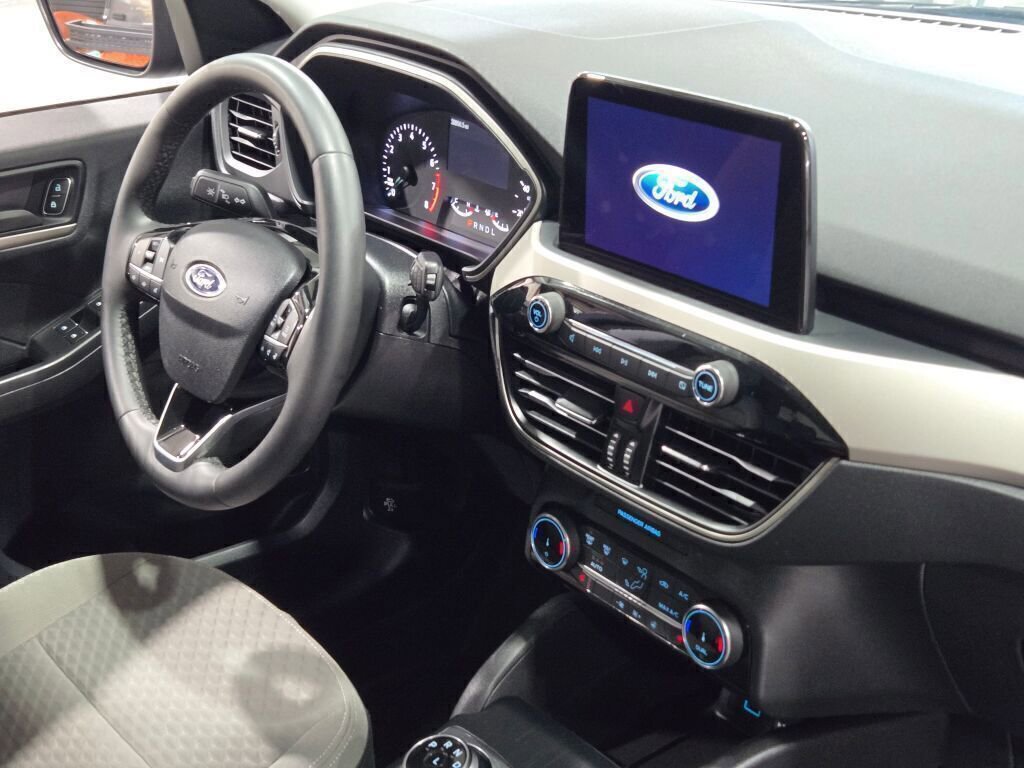 Certified 2022 Ford Escape SE w/ Convenience Package image 8