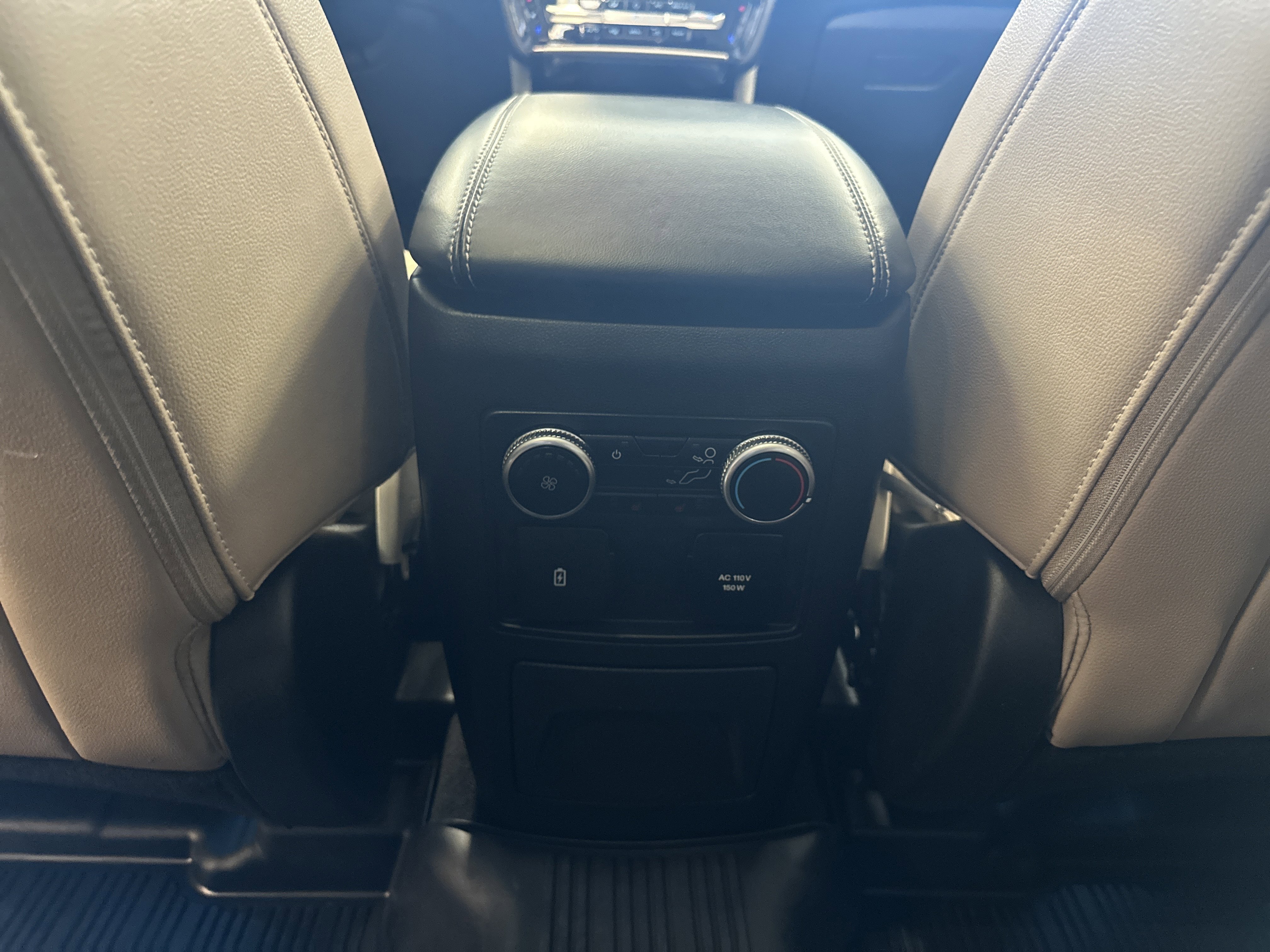 Certified 2023 Ford Explorer Limited w/ Equipment Group 301A image 29