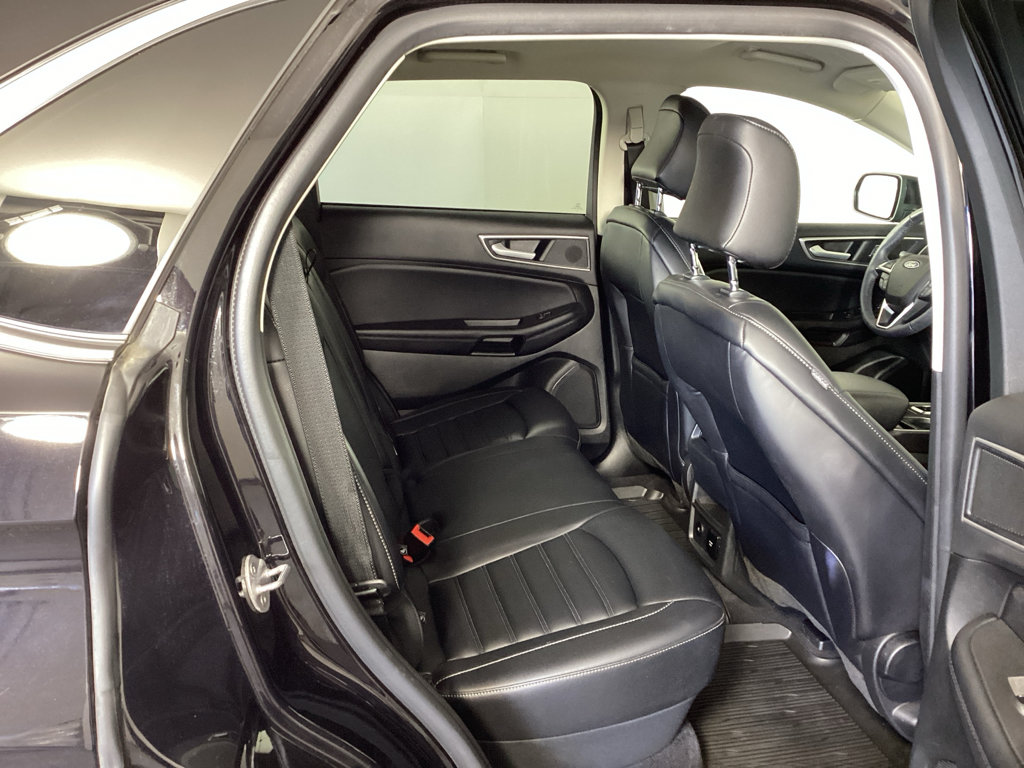 Certified 2023 Ford Edge SEL w/ Convenience Package AWD/4WD image 11