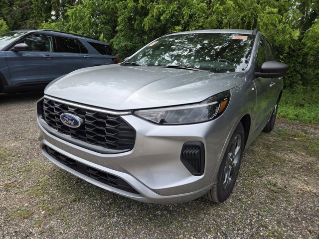 Certified 2023 Ford Escape ST-Line w/ Equipment Group 301A FWD image 2
