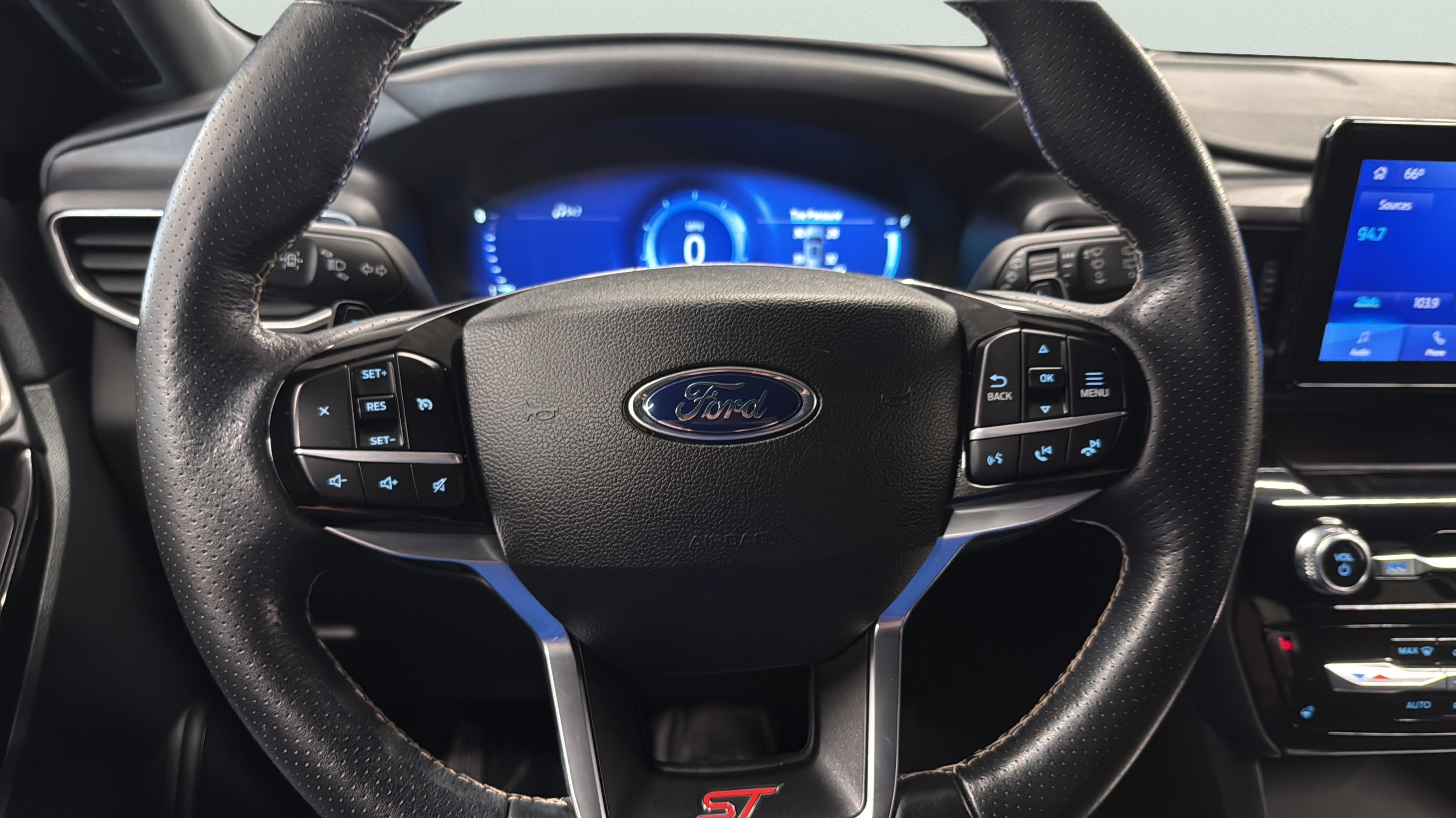 Certified 2022 Ford Explorer ST AWD/4WD image 21
