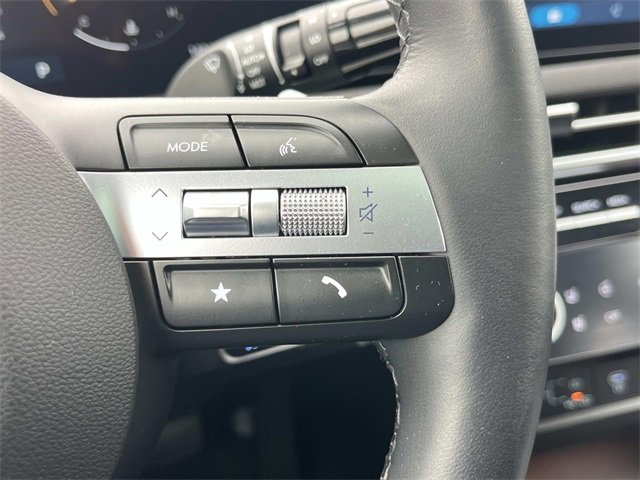 Used 2025 Hyundai Tucson Limited image 34