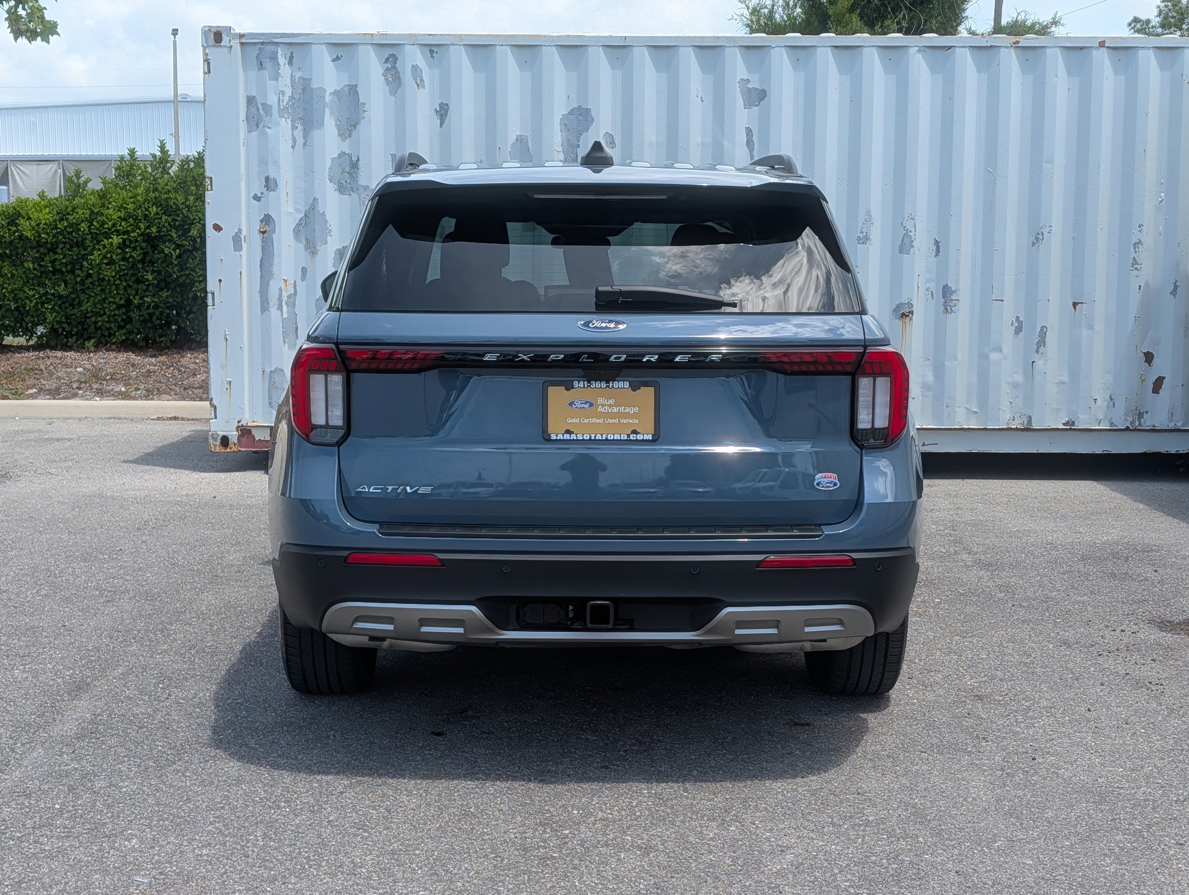 Certified 2025 Ford Explorer Active w/ Active Comfort Package RWD image 5
