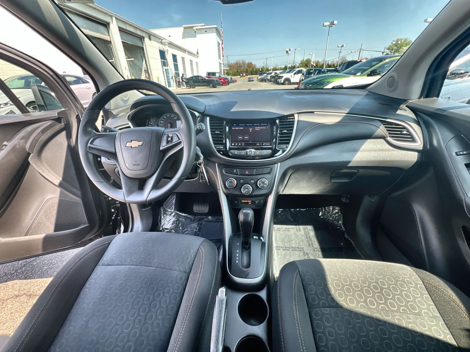 Used 2020 Chevrolet Trax LS w/ LPO, Protection Package FWD image 22