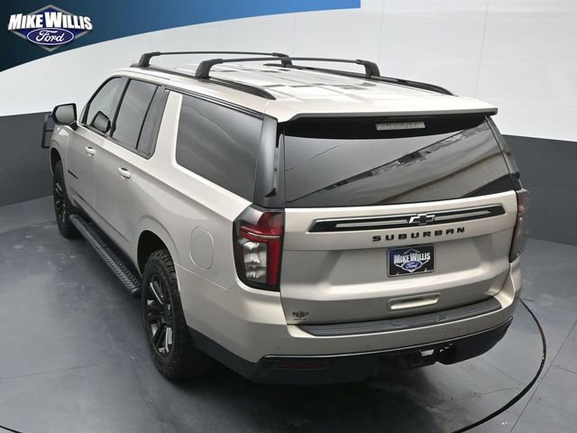 Used 2023 Chevrolet Suburban Z71 image 8