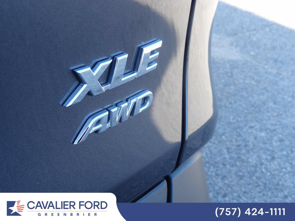 Used 2025 Toyota RAV4 XLE w/ Convenience Package AWD/4WD image 37