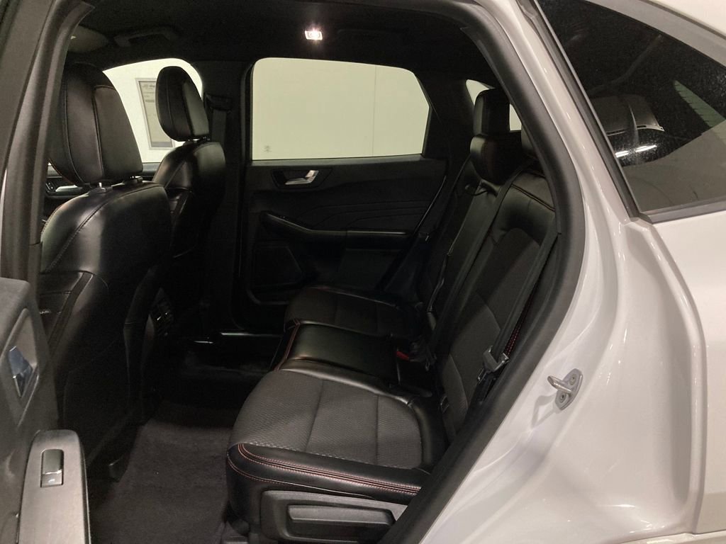Certified 2023 Ford Escape ST-Line image 15