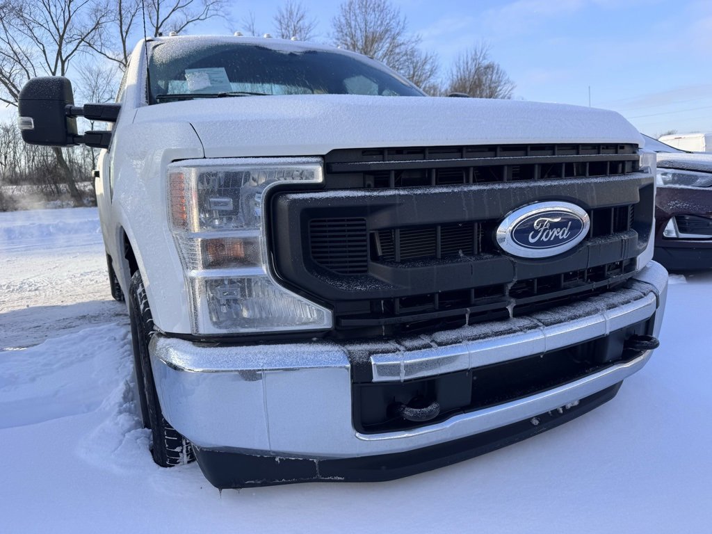 Certified 2022 Ford F250 XL w/ Power Equipment Group image 2