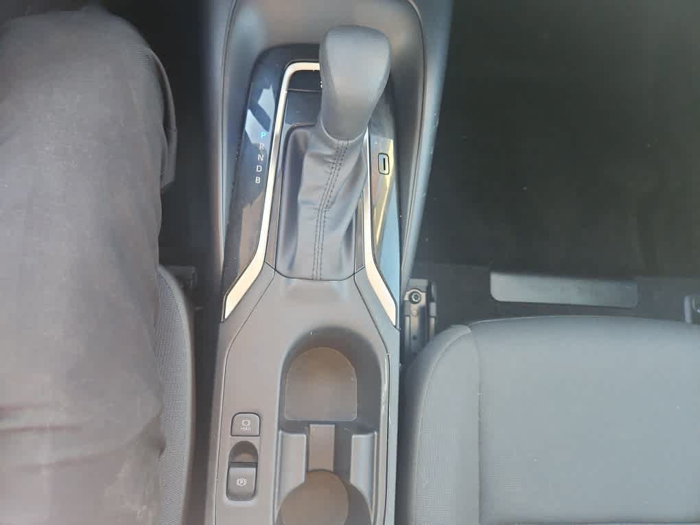 Used 2026 Toyota Corolla LE w/ LE Premium Package FWD image 18