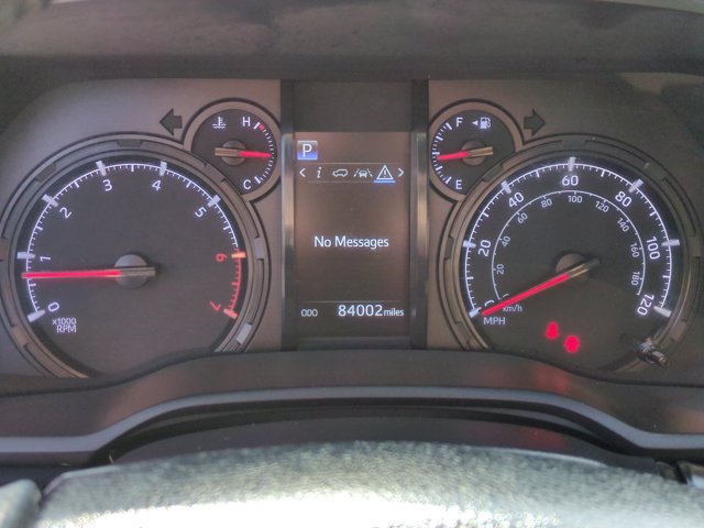 Used 2022 Toyota 4Runner SR5 AWD/4WD image 19