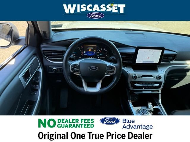 Certified 2022 Ford Explorer XLT w/ Equipment Group 202A image 13