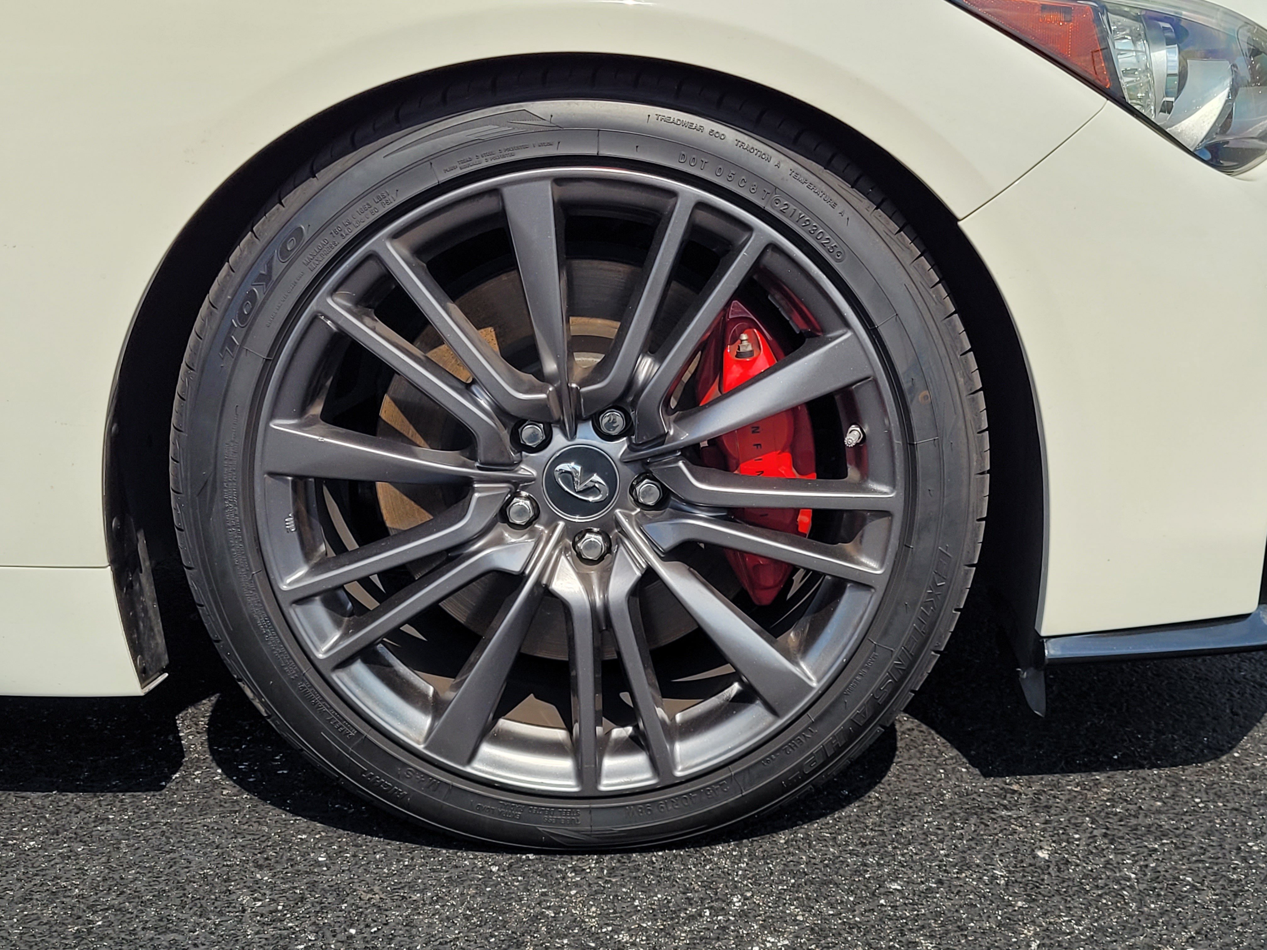 Used 2018 INFINITI Q50 Red Sport 400 RWD image 10