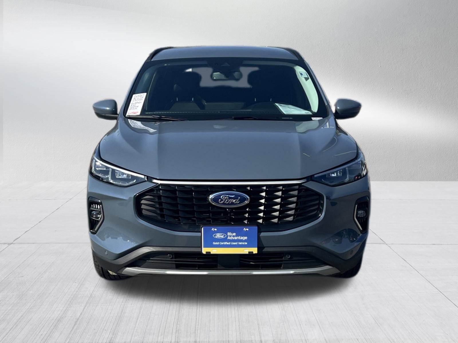 Certified 2023 Ford Escape Platinum w/ Class II Trailer Tow Package image 8