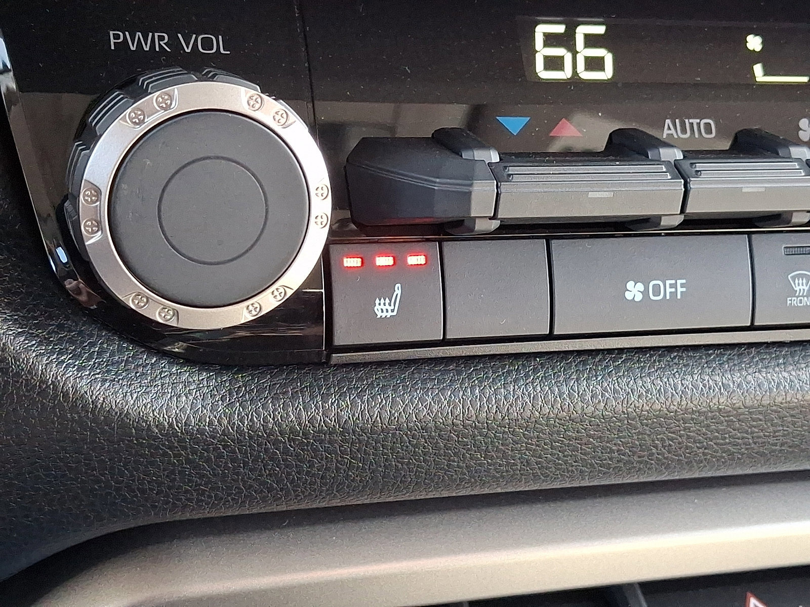 Used 2023 Toyota Tundra SR5 w/ SR5 Premium Package image 31