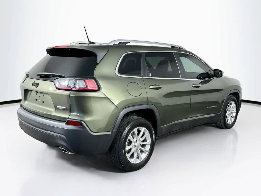 Used 2019 Jeep Cherokee Latitude w/ Popular Appearance Group FWD image 23