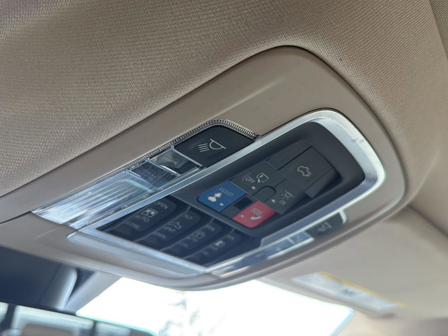 Used 2020 RAM 1500 Limited image 25