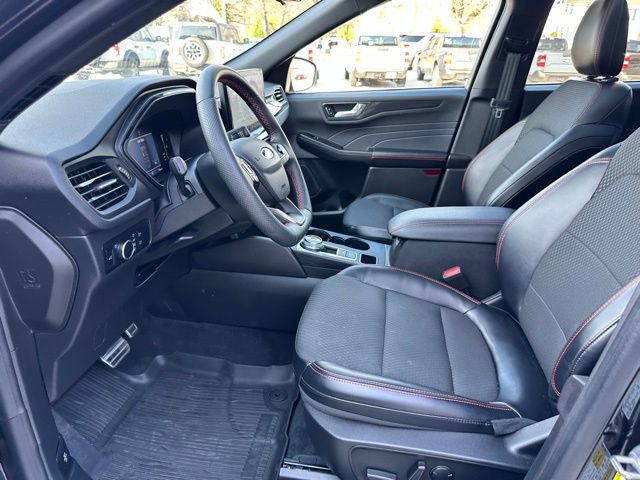 Certified 2023 Ford Escape ST-Line w/ Tech Pack #1 image 34