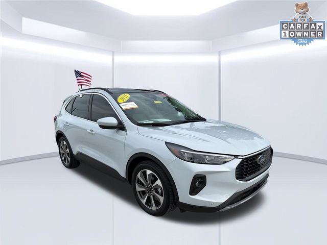 Certified 2025 Ford Escape Platinum w/ Premium Technology Package