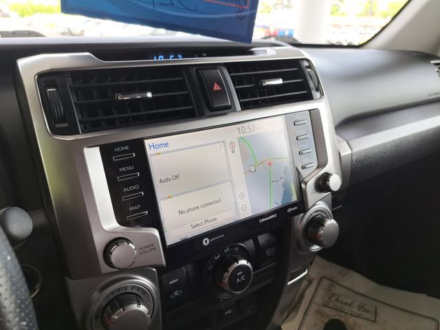 Used 2020 Toyota 4Runner SR5 Premium w/ Moonroof Package AWD/4WD image 10