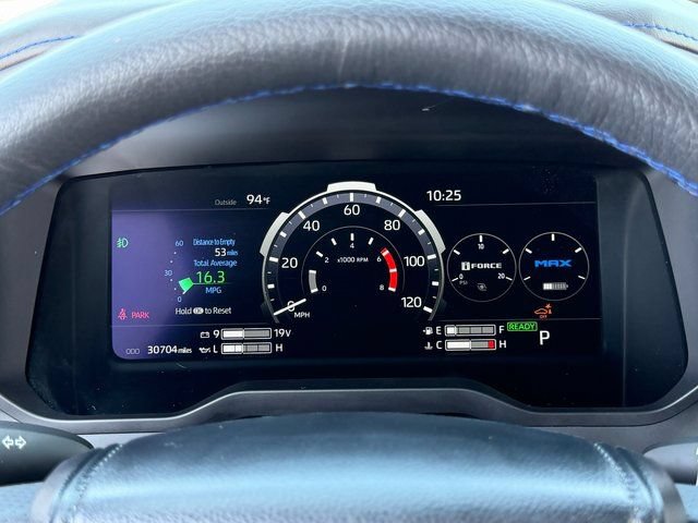 Used 2023 Toyota Sequoia Platinum AWD/4WD image 6