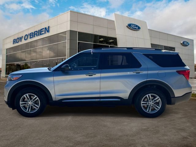 Certified 2023 Ford Explorer XLT w/ Equipment Group 202A image 2