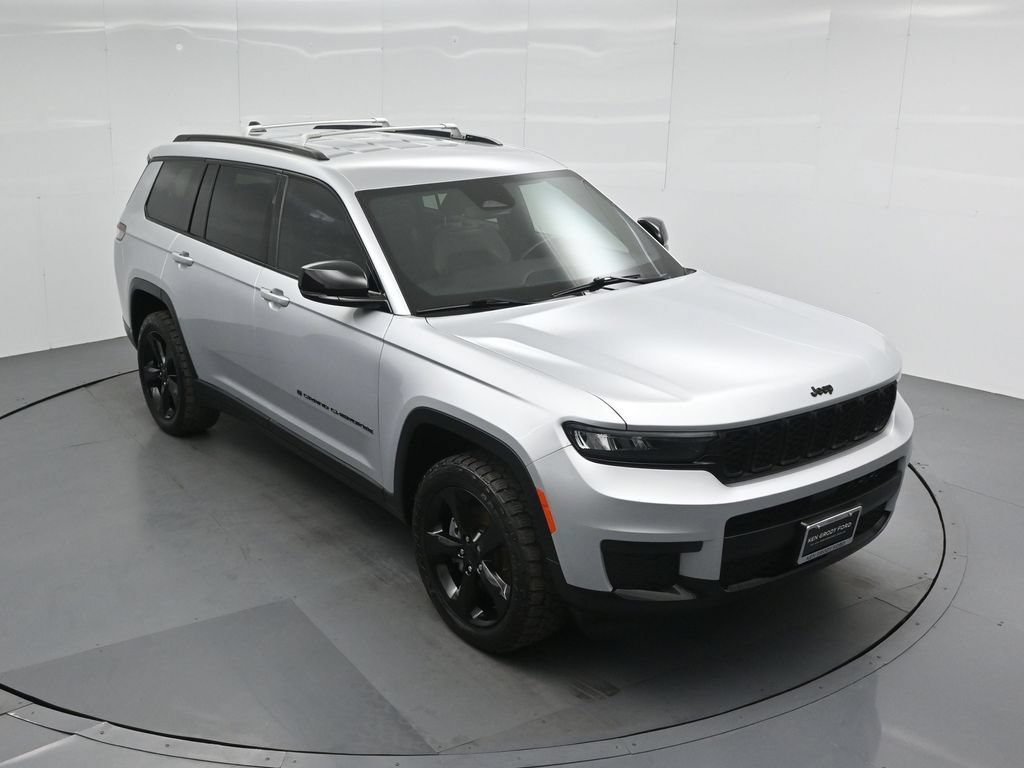 Used 2021 Jeep Grand Cherokee L Laredo AWD/4WD image 36