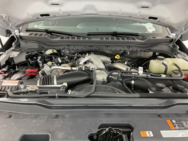 Certified 2025 Ford F350 Lariat w/ Black Appearance Package image 32