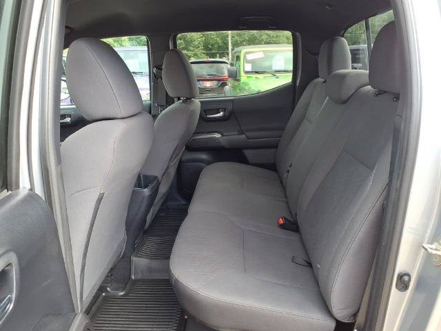 Used 2019 Toyota Tacoma TRD Off-Road w/ Technology Package AWD/4WD image 29
