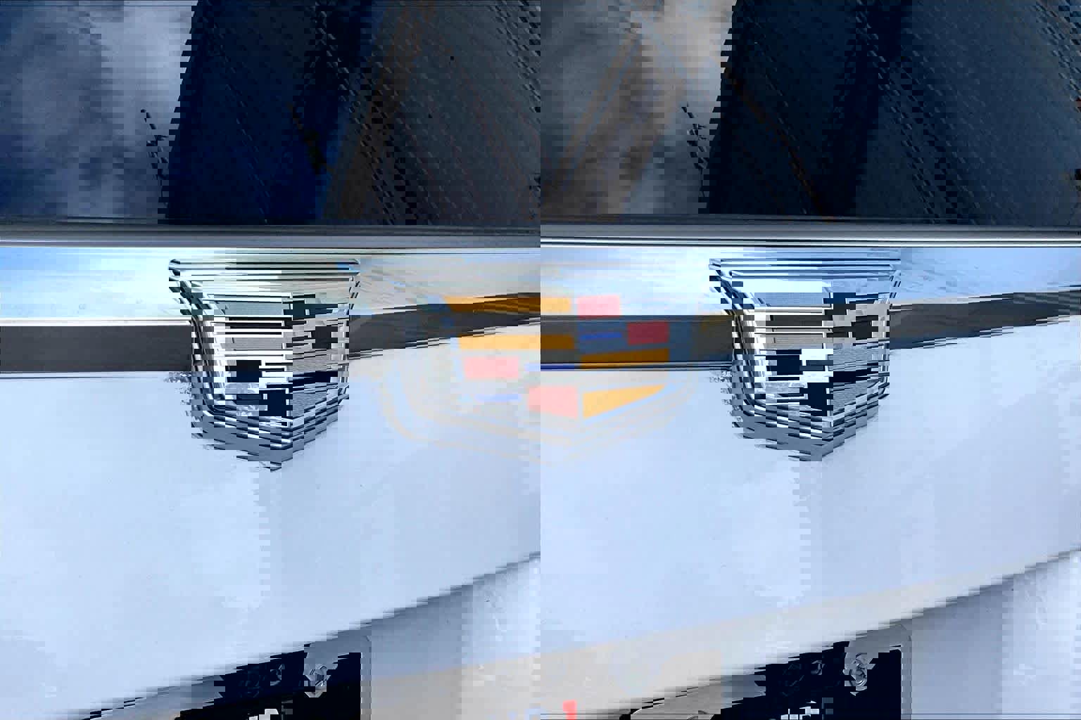 Used 2018 Cadillac Escalade Luxury image 30