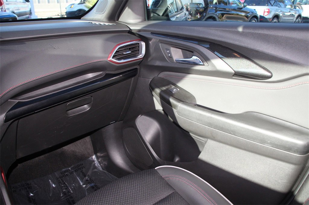 Used 2023 Chevrolet TrailBlazer RS w/ Convenience Package image 19