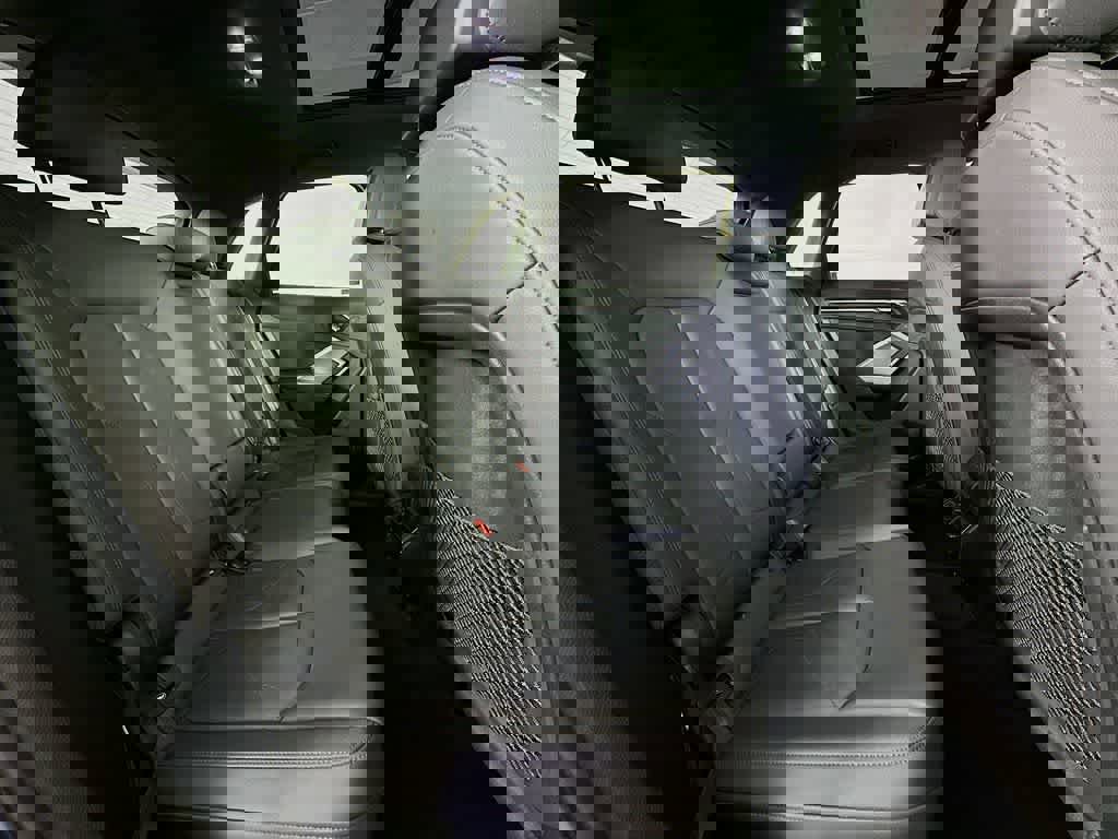 Used 2024 Audi Q3 2.0T Premium image 31