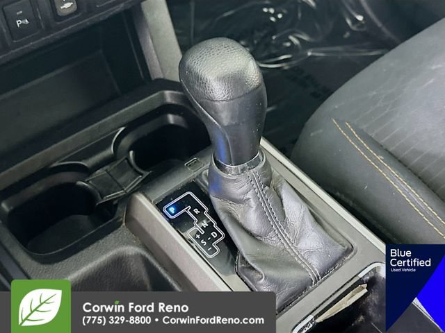 Used 2017 Toyota Tacoma SR5 AWD/4WD image 19