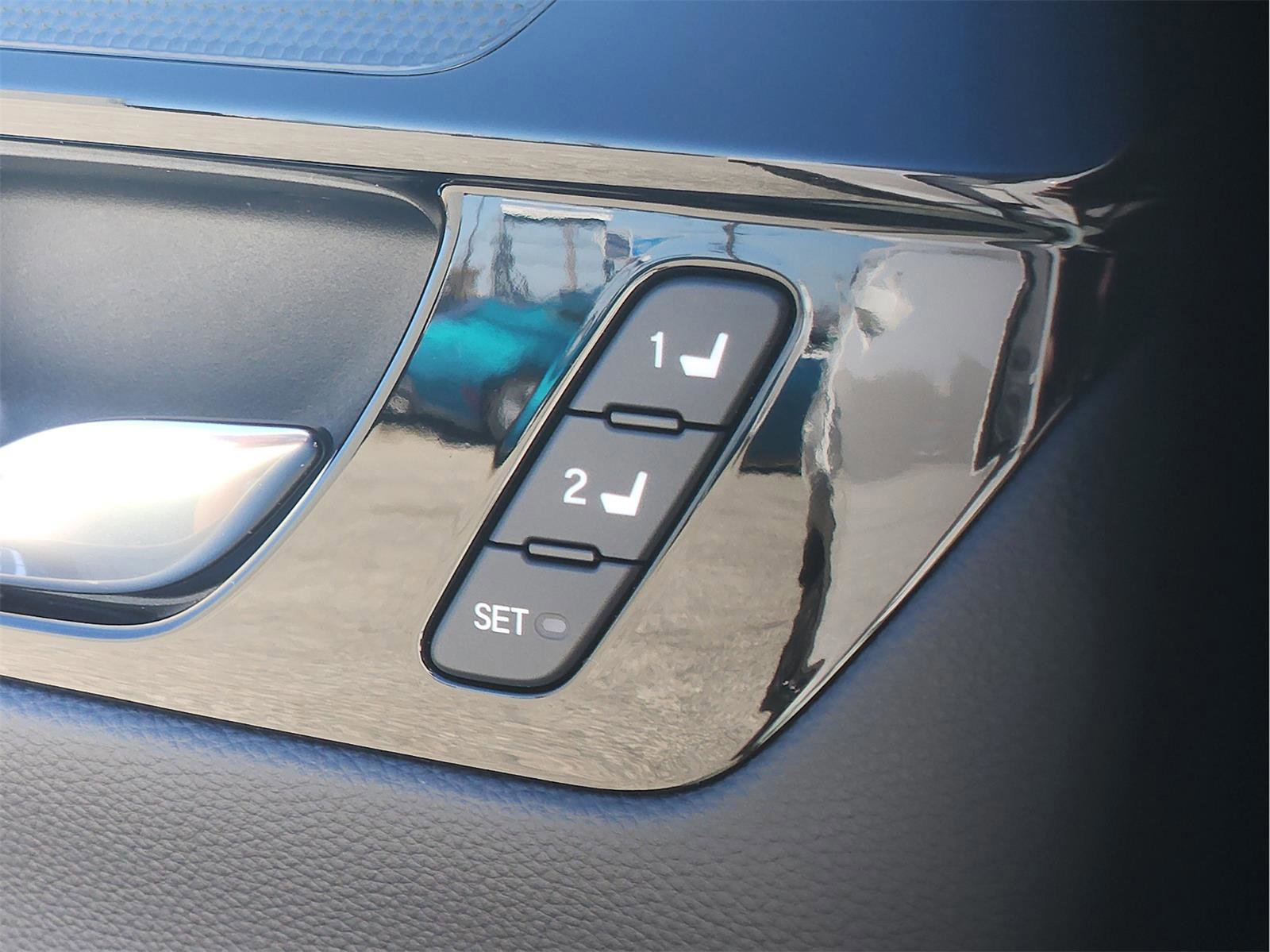 Used 2026 Honda CR-V Sport Touring image 25