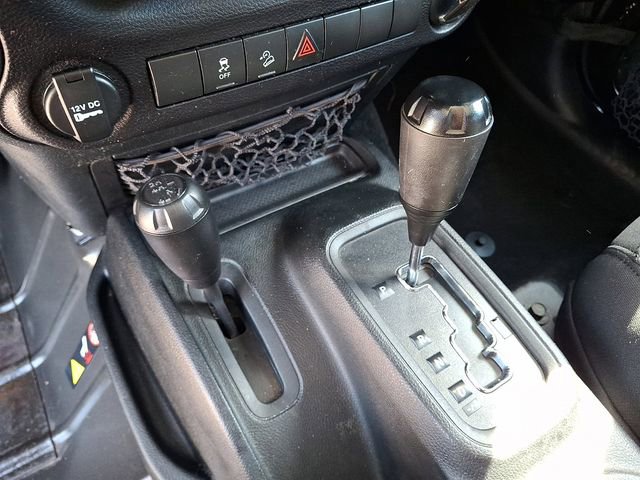 Used 2018 Jeep Wrangler Unlimited Sport AWD/4WD image 30