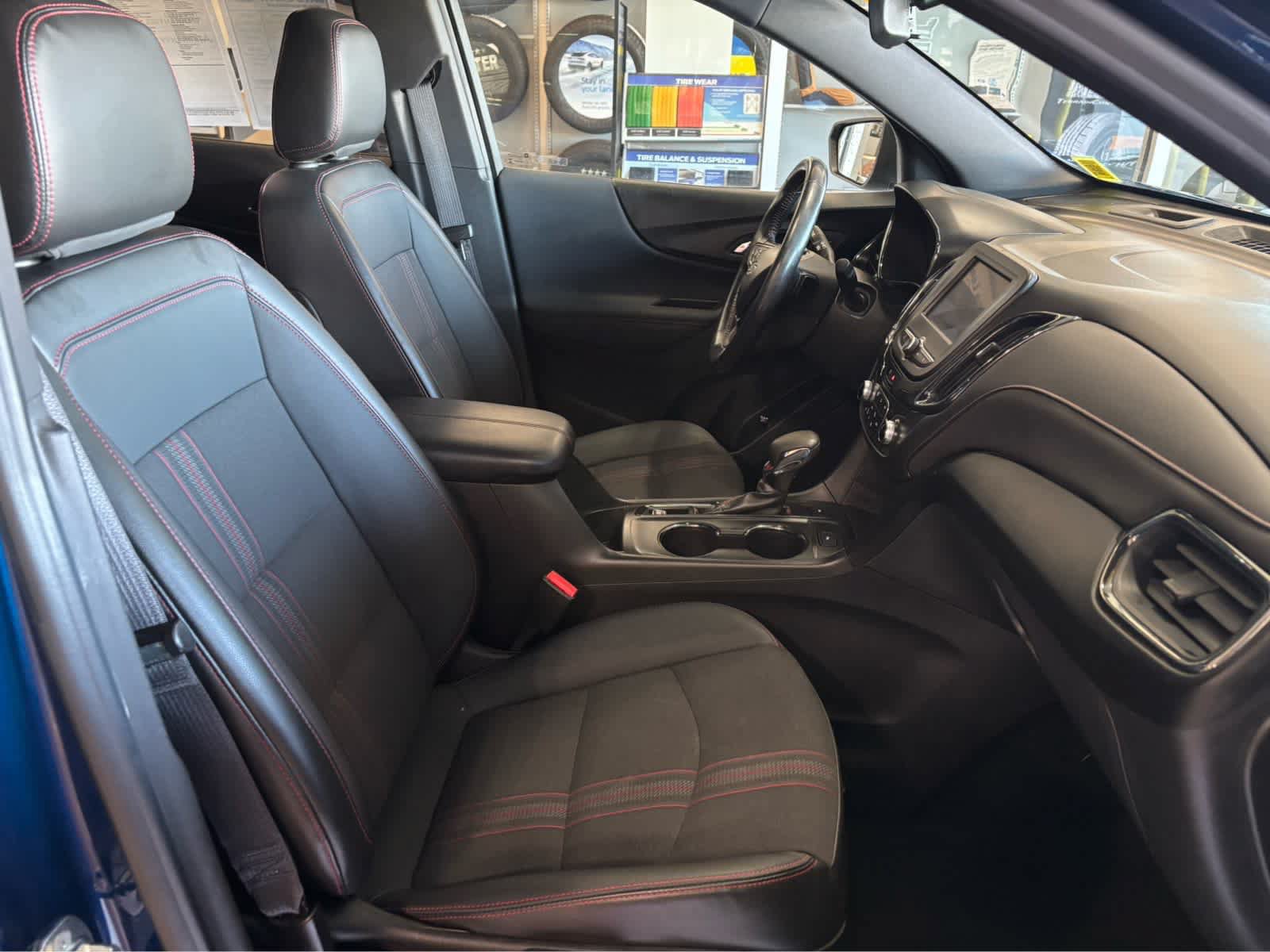 Used 2022 Chevrolet Equinox RS AWD/4WD image 41