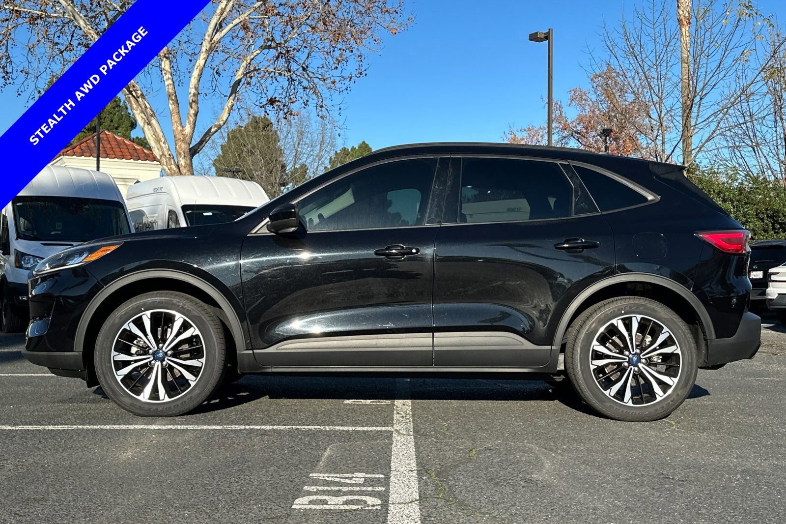 Certified 2022 Ford Escape SEL w/ SEL Stealth AWD Package image 2