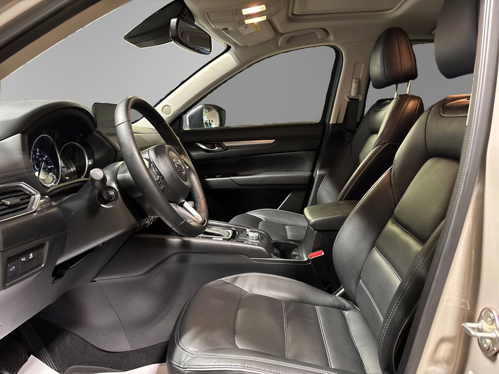 Used 2025 MAZDA CX-5 AWD 2.5 S w/ Preferred Package image 13