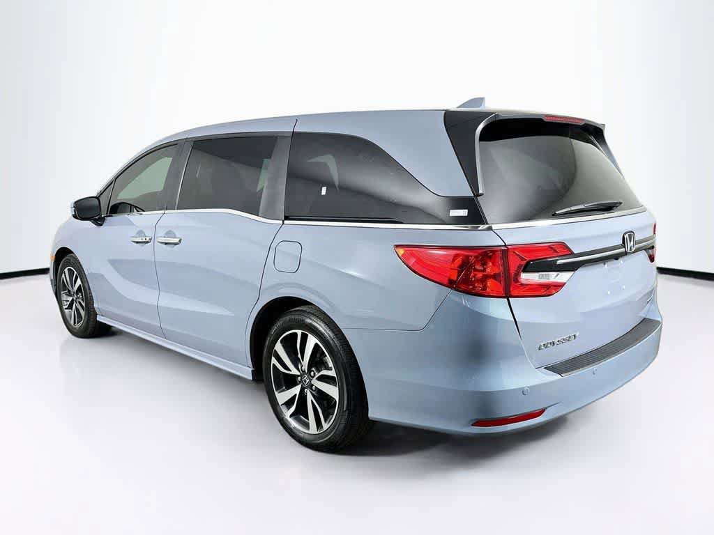 Used 2024 Honda Odyssey Touring image 4