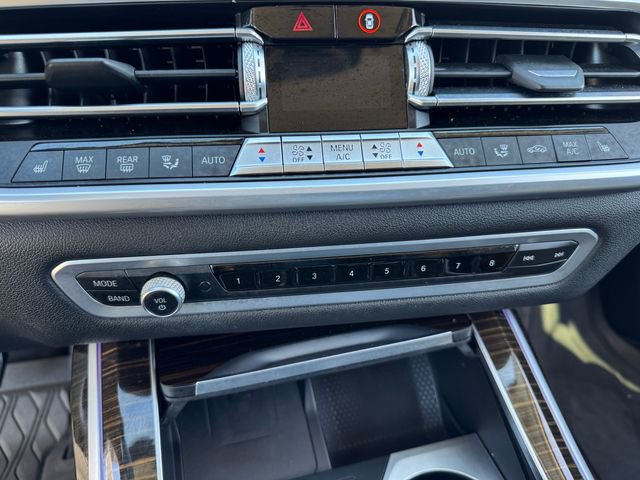 Used 2020 BMW X7 xDrive40i w/ Cold Weather Package AWD/4WD image 31